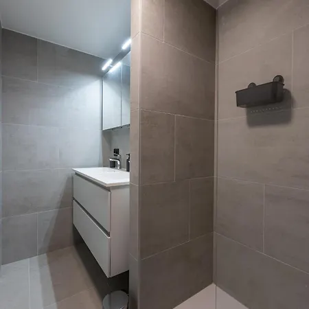 In With Sun Terrace Apartment