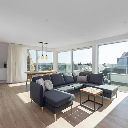 Апартаменты Spacious With 3bedrooms Close To The Sea