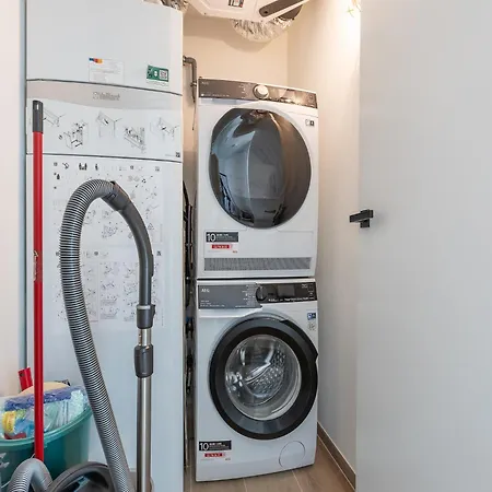 Spacious With 3bedrooms Close To The Sea * Миделкерк